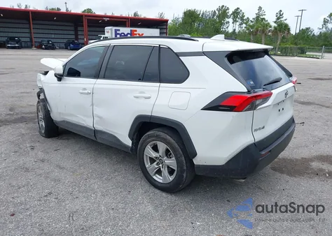 2021 Toyota Rav4 Xle from USA, damaged, VIN 2T3W1RFV4MC098872